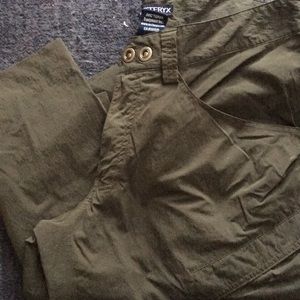 Arc teryx 32 men’s cargo pants